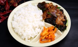 江门食堂经济营养套餐制作如何确保饭菜质量